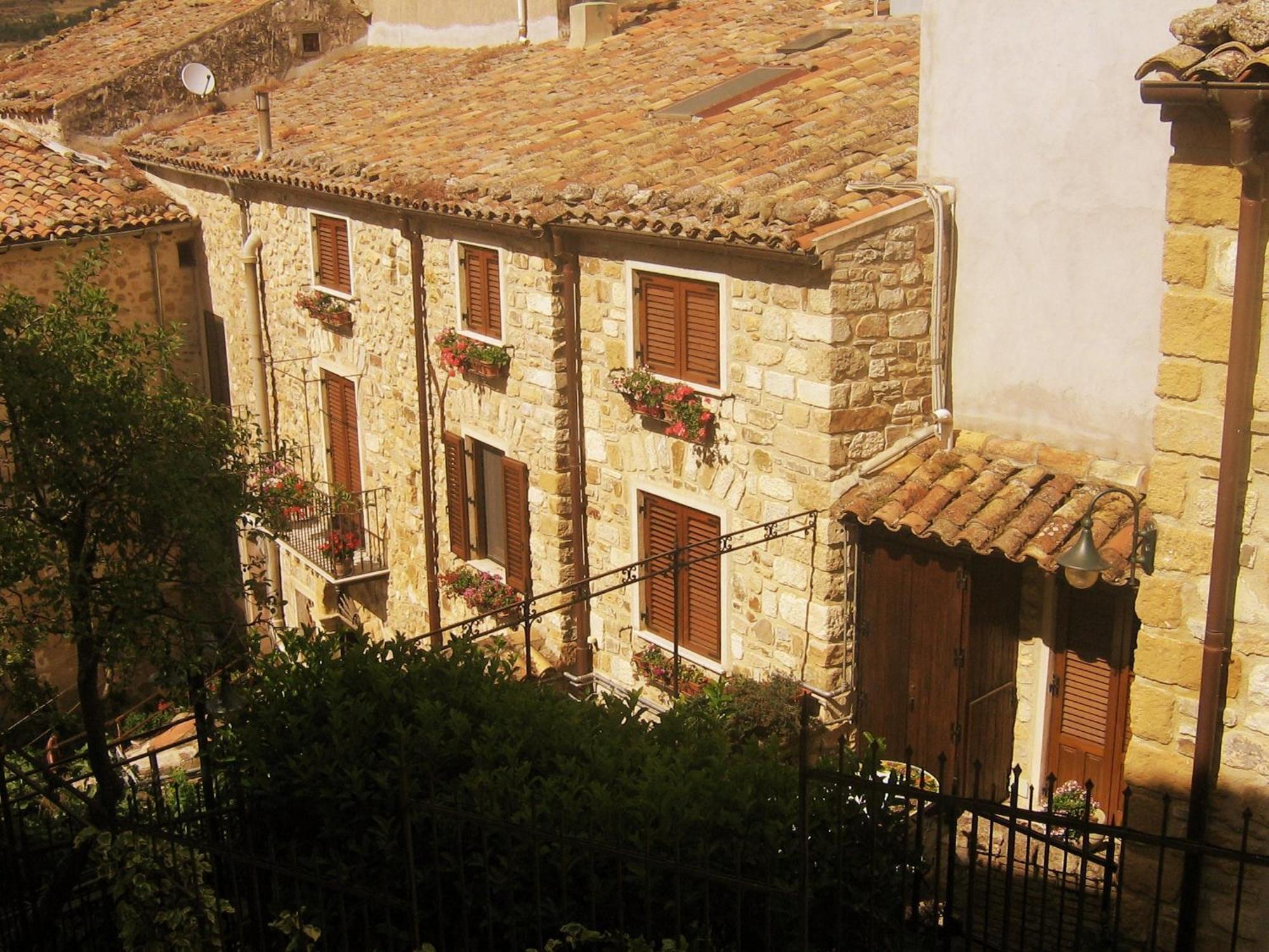 Il Castello Bed & Breakfast Petralia Sottana Dış mekan fotoğraf
