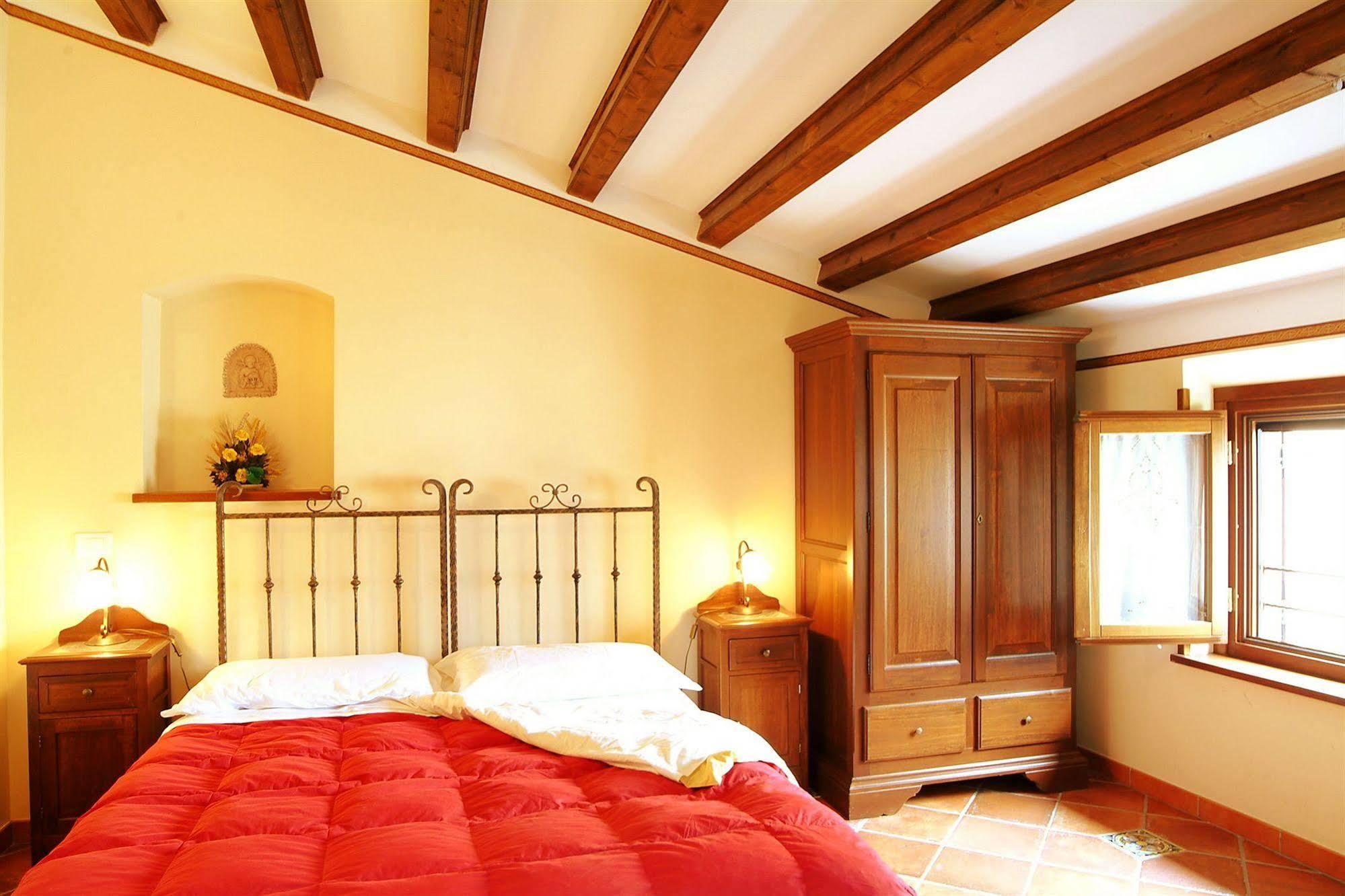 Il Castello Bed & Breakfast Petralia Sottana Dış mekan fotoğraf